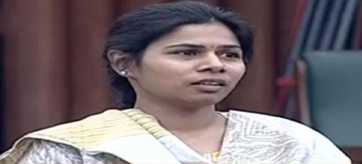 Bhuma Akhila Priya happy with the response for TDP in Nandyal